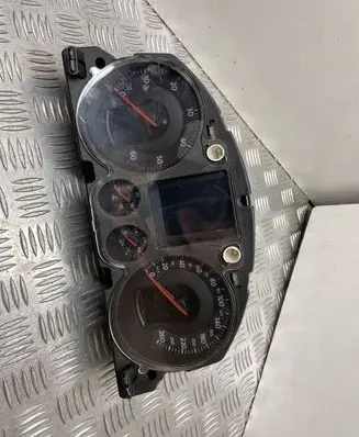 Volkswagen PASSAT B6 Speedometer (instrument cluster) A2C53145550