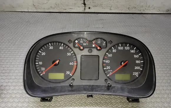 Volkswagen Golf IV Speedometer (instrument cluster) 1J0919860