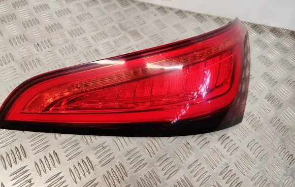 Audi Q5 SQ5 Tailgate rear/tail lights 8R0945094C