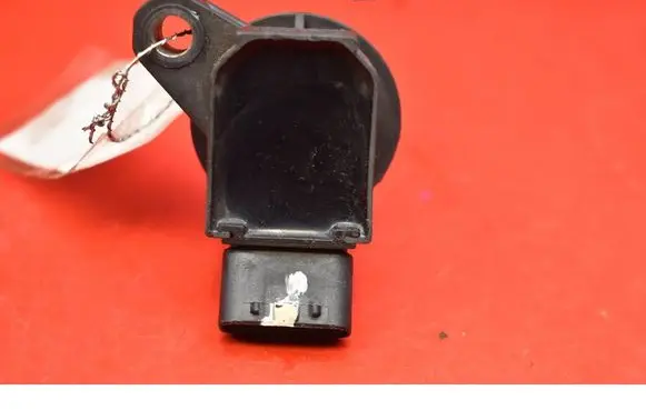 Toyota Avensis Verso High voltage ignition coil 90080-19019