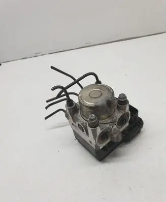 Toyota RAV 4 (XA30) ABS Pump 4451042150 8954142240