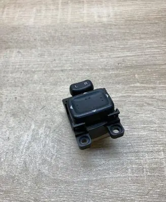 Mazda 6 Wing mirror switch 183608