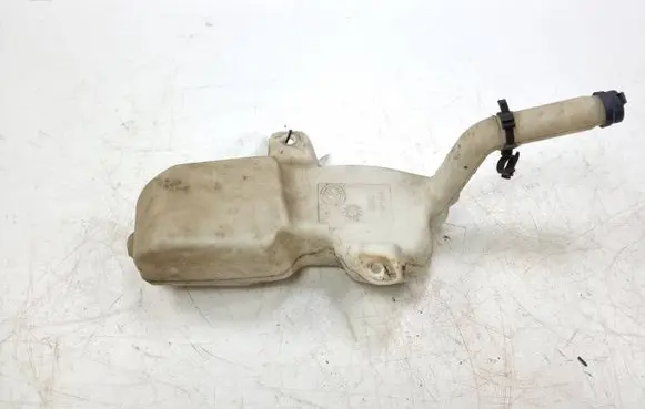 Fiat Panda II Windshield washer fluid reservoir/tank C586