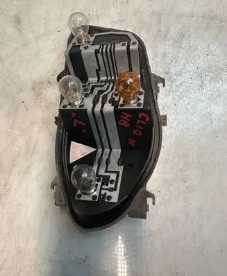 Renault Clio III Tail light bulb cover holder 89035086