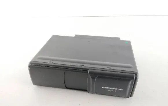 Porsche Cayenne (9PA) CD/DVD changer 