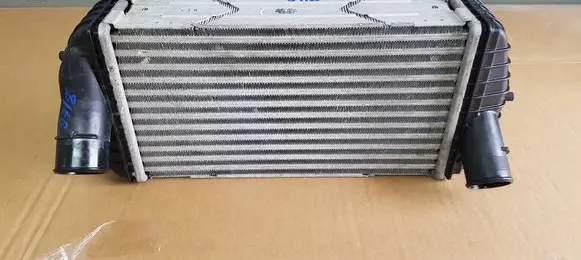 Hyundai Tucson TL Intercooler radiator 28270-2b743
