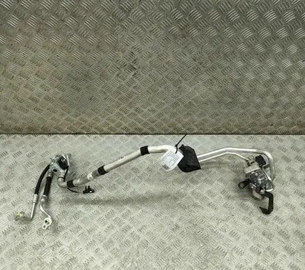 Volvo XC90 Air conditioning (A/C) pipe/hose 32130432 32130440