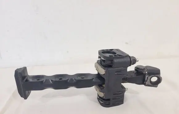 Volvo V50 Front door check strap stopper 31217750