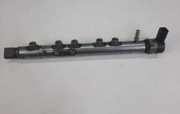 BMW 3 E90 E91 Fuel main line pipe 7809127