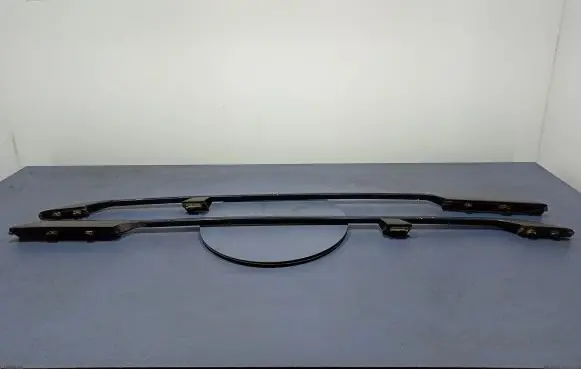 Honda CR-V Roof bar rail