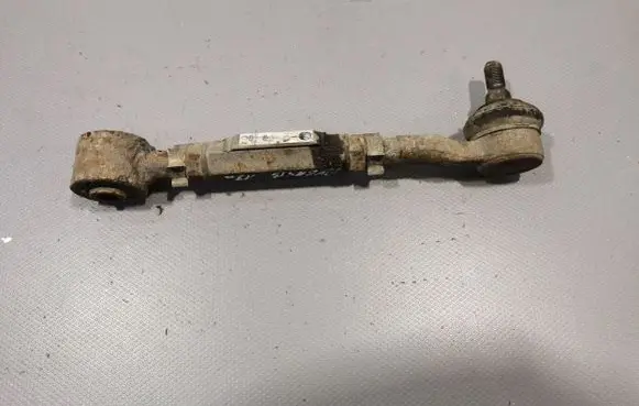 Toyota Avensis T270 Rear upper control arm/wishbone