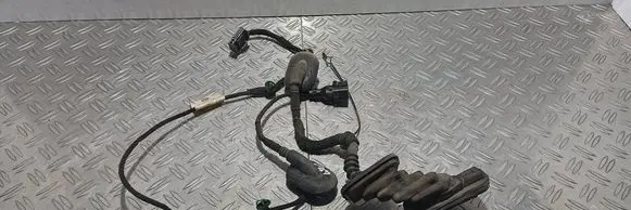 Volkswagen Caddy Rear door wiring loom 1T0959843