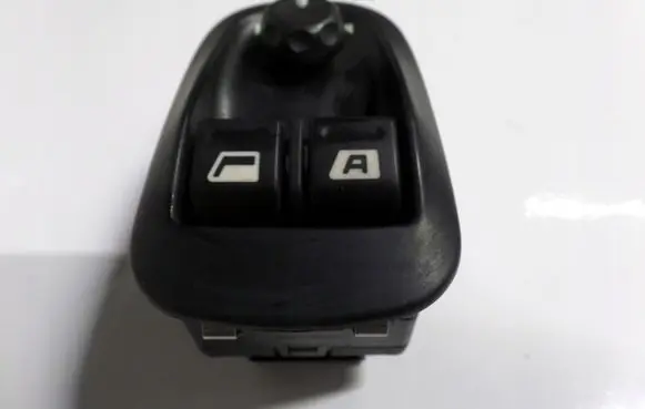 Peugeot 206 Tailgate/trunk/boot open switch 96049596ZLSZYB