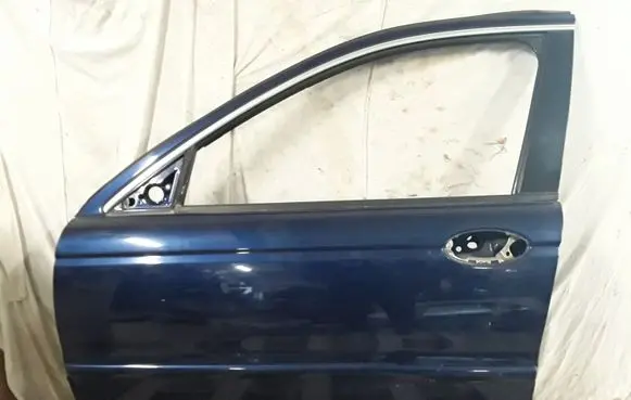 Jaguar X-Type Front door JHM