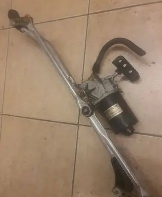 Opel Astra G Wiper motor 40438712v 4219a