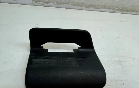 Mercedes-Benz E W213 Cover in windowsill A2138120122