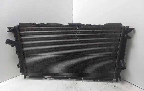 Ford Focus Coolant radiator 3M5H8005TL 14MAY200503