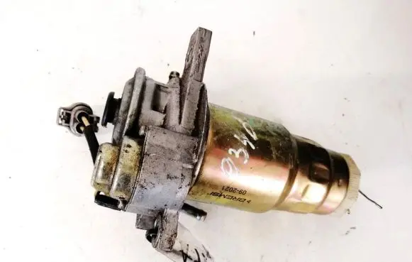 Toyota Avensis T220 Fuel filter 