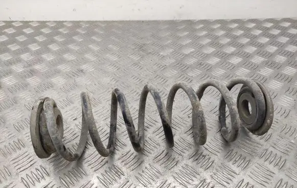 Skoda Superb B6 (3T) Rear coil spring