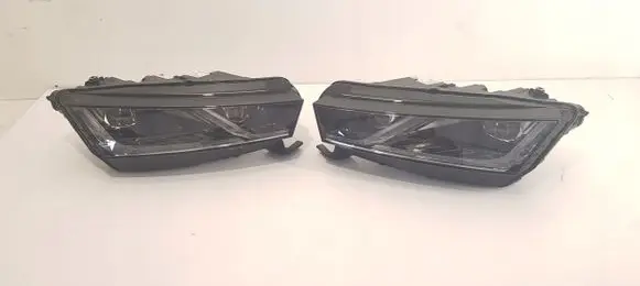 Skoda Octavia Mk4 Headlight/headlamp