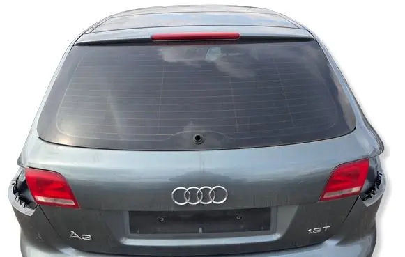 Audi A3 S3 8P Truck tailgate 8P4827023