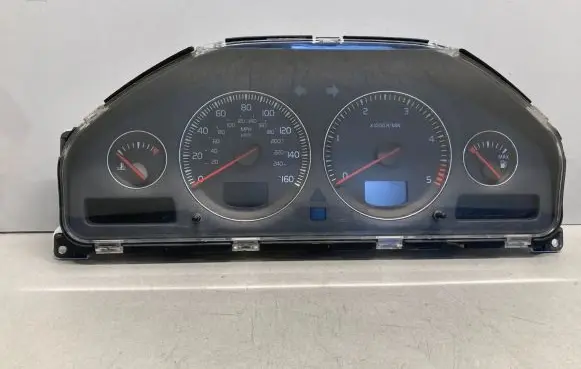 Volvo V70 Speedometer (instrument cluster) 8673263 69294750T 8673802