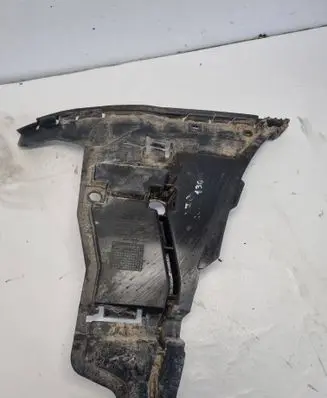 Volvo V70 Front bumper mounting bracket 08693181