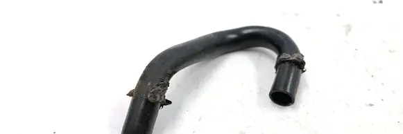 Volkswagen PASSAT B5 Breather hose/pipe ZL683D641
