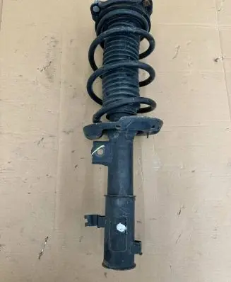 Hyundai Kona I Front shock absorber with coil spring 54651G7000