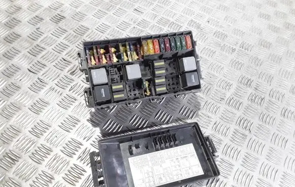 Ford Tourneo Fuse box set 2T1T14A067AD