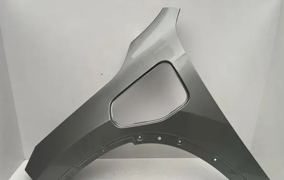 BMW X1 U11 Fender 