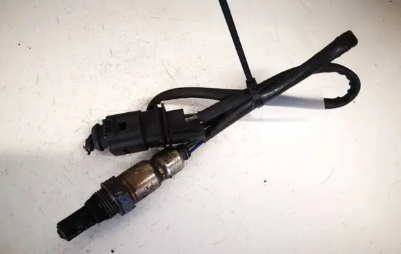 Skoda Octavia Mk2 (1Z) Lambda probe sensor 03l906262a