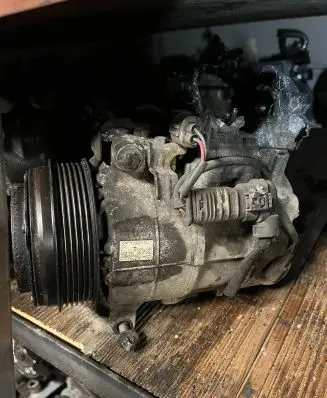 Mercedes-Benz E W212 Air conditioning (A/C) compressor (pump) 4472603090