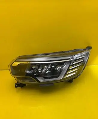 Renault Trafic III (X82) Headlight/headlamp 260601790R