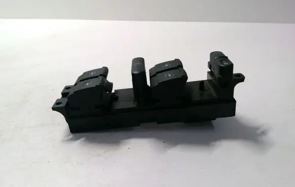 Volkswagen PASSAT B5 Electric window control switch 1J4959857 F005S00011