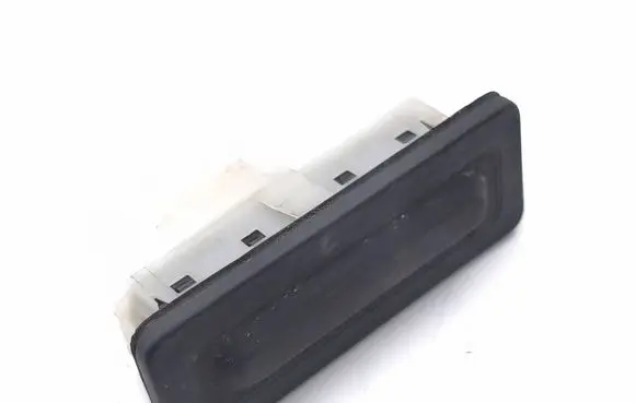 Peugeot 3008 III Tailgate/trunk/boot exterior handle 9820395580