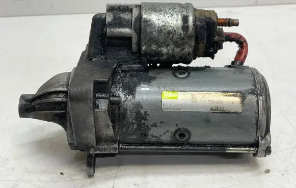 Renault Trafic II (X83) Starter motor