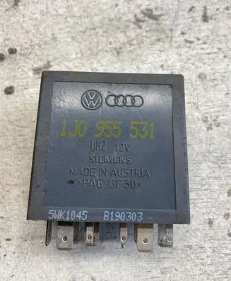 Volkswagen Golf IV Other relay 1j0955531