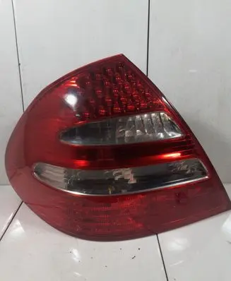 Mercedes-Benz E W211 Rear/tail lights A2118200564