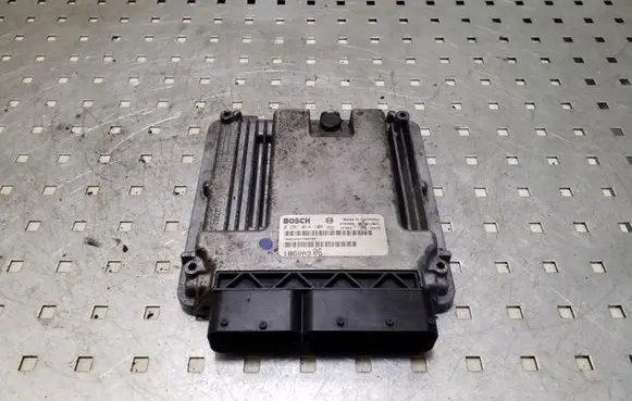 Mitsubishi Outlander Engine control unit/module 1860A906 0281014108