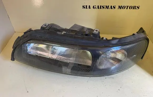 Volvo V70 Headlight/headlamp 03353251