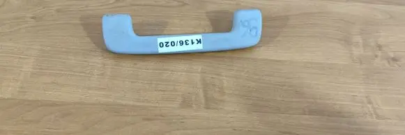 Audi A6 S6 C6 4F Front interior roof grab handle 4F0857607A