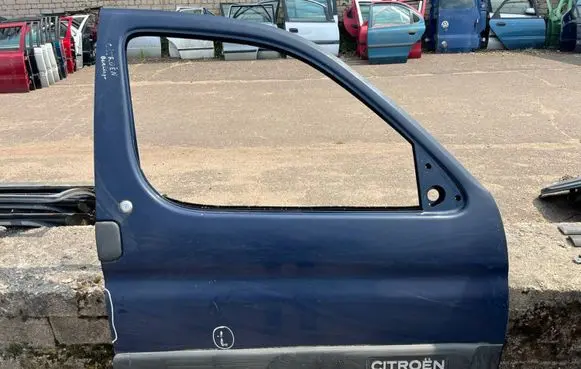 Citroen Berlingo Front door