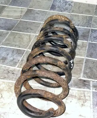 BMW 5 E39 Rear coil spring