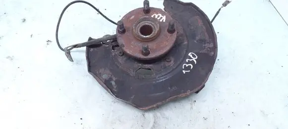 Toyota Yaris Front wheel hub spindle knuckle
