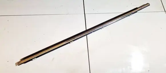 Front door glass trim molding