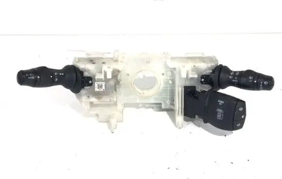 Wiper turn signal indicator stalk/switch