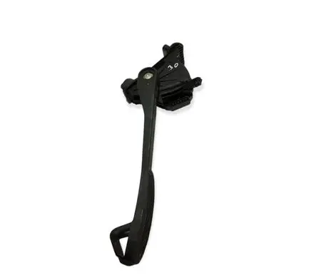 Volvo XC70 Accelerator throttle pedal 9496822