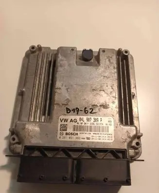 Skoda Superb B8 (3V) Engine control unit/module 0281031483 04L907309P