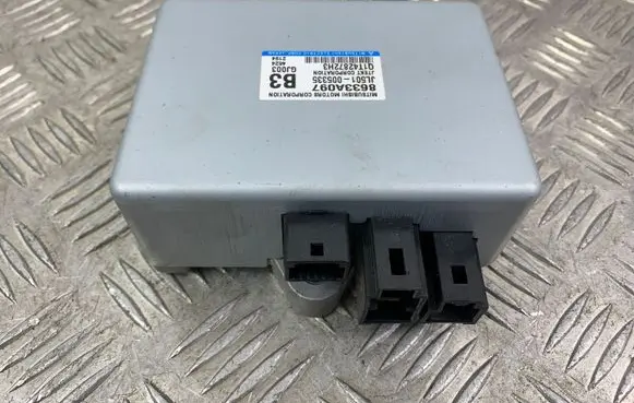 Mitsubishi Outlander Other control units/modules 8633A097